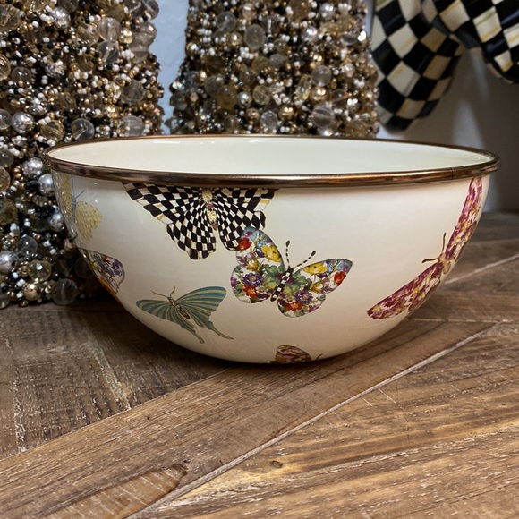 🦋Mackenzie-Childs Butterfly Garden Bowl 🦋 - Picture 1 of 3